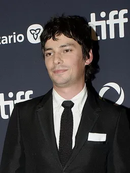 Devon Bostick