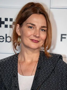 Heather Burns