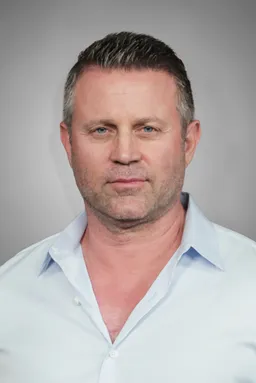 Ric Roman Waugh