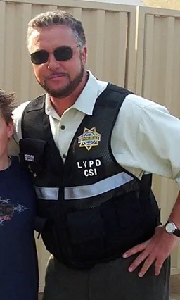 William L. Petersen